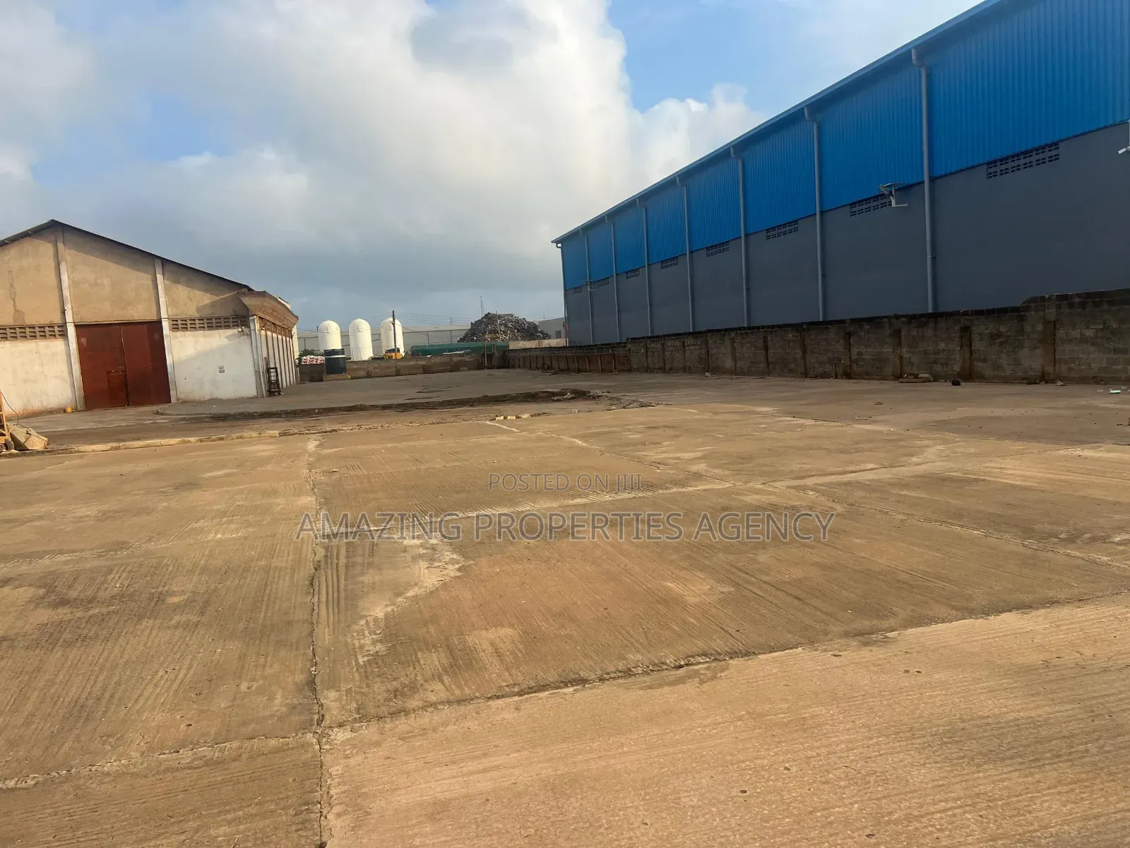 For Sale Werehouse Tema Industral Area Is 2.37 Acres 2400 Meters
