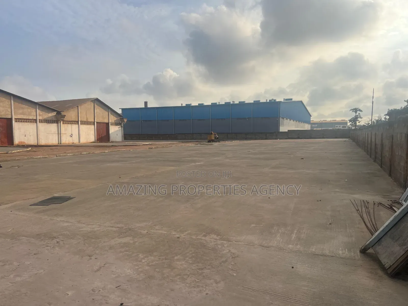 For Sale Werehouse Tema Industral Area Is 2.37 Acres 2400 Meters
