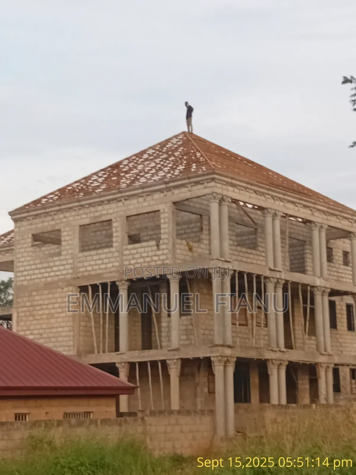 Content Expert Carpenter for Your Work