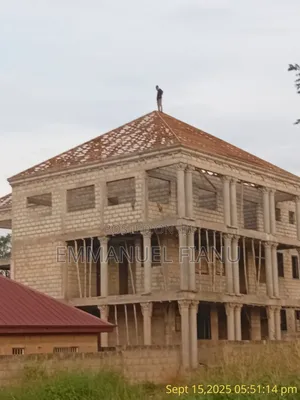 Content Expert Carpenter for Your Work