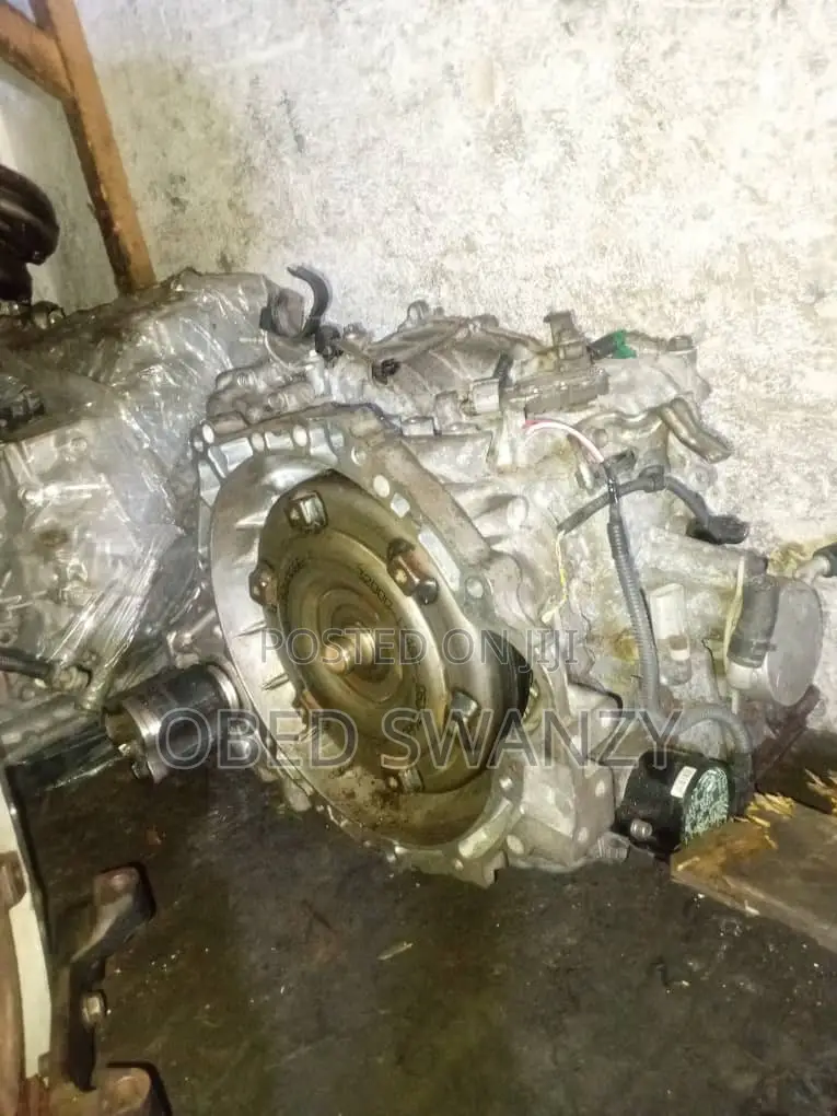 2014 Toyota Corolla Automatic Gear Box 12 Pins