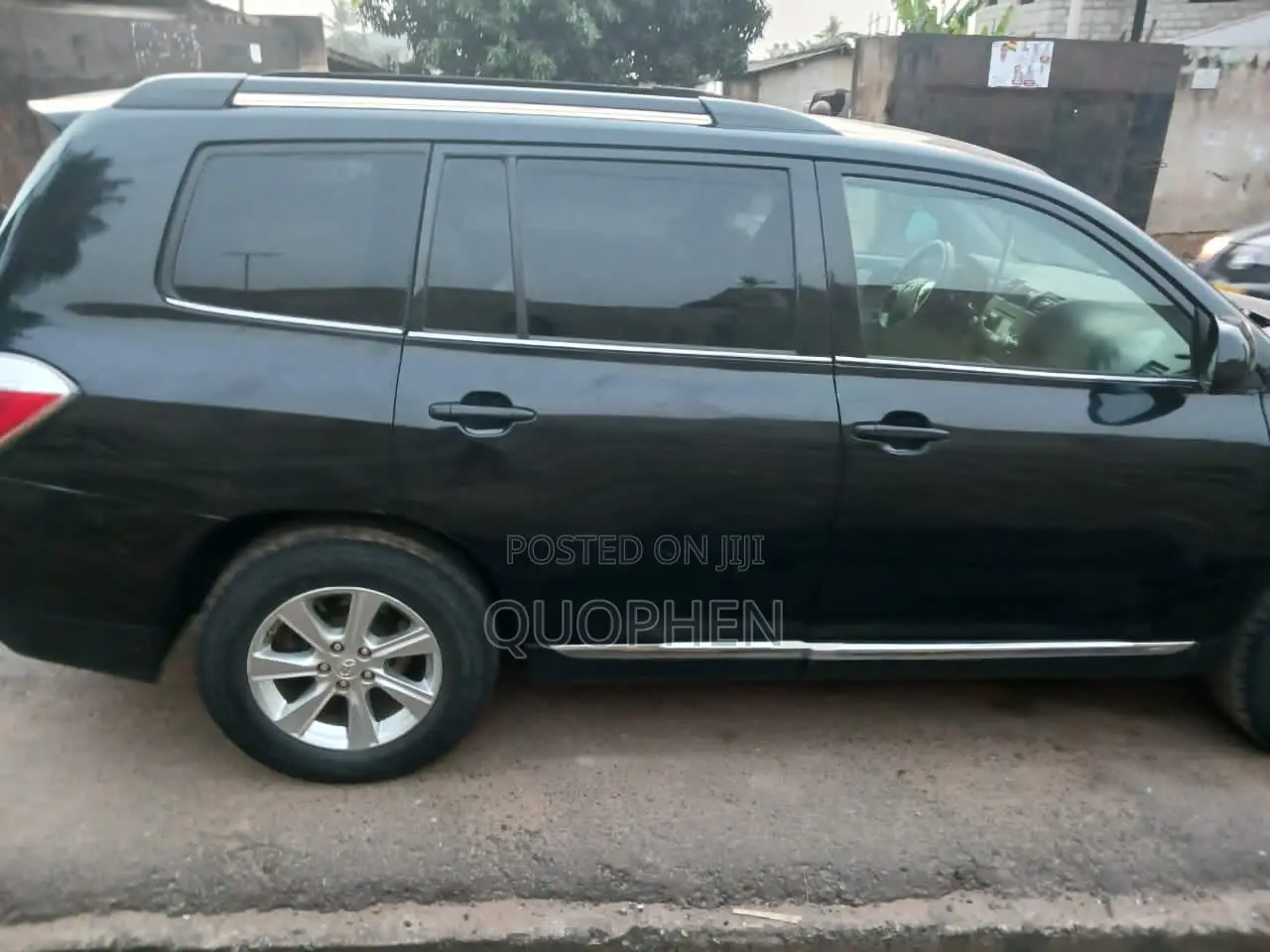 Toyota Highlander LE 4dr SUV AWD (3.5L 6cyl 6A) 2015 Black
