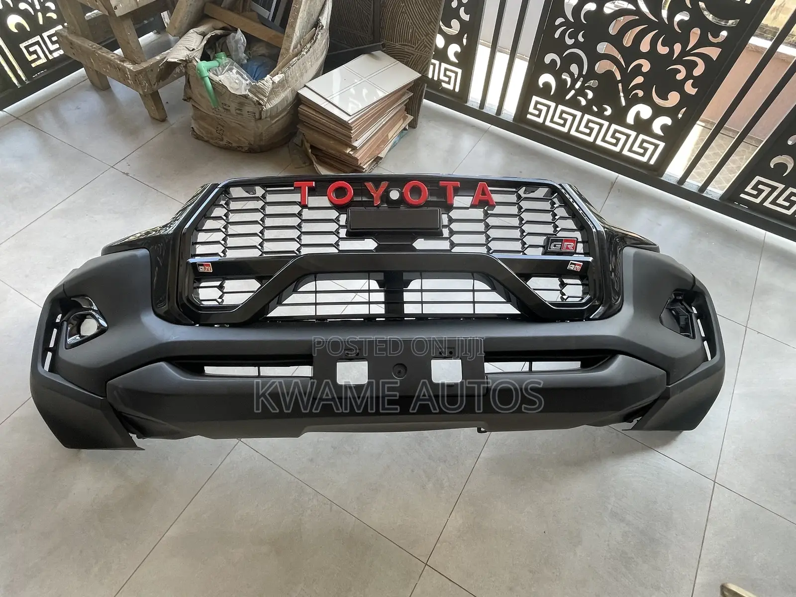 Hilux 20-24 Front Bumper Complete
