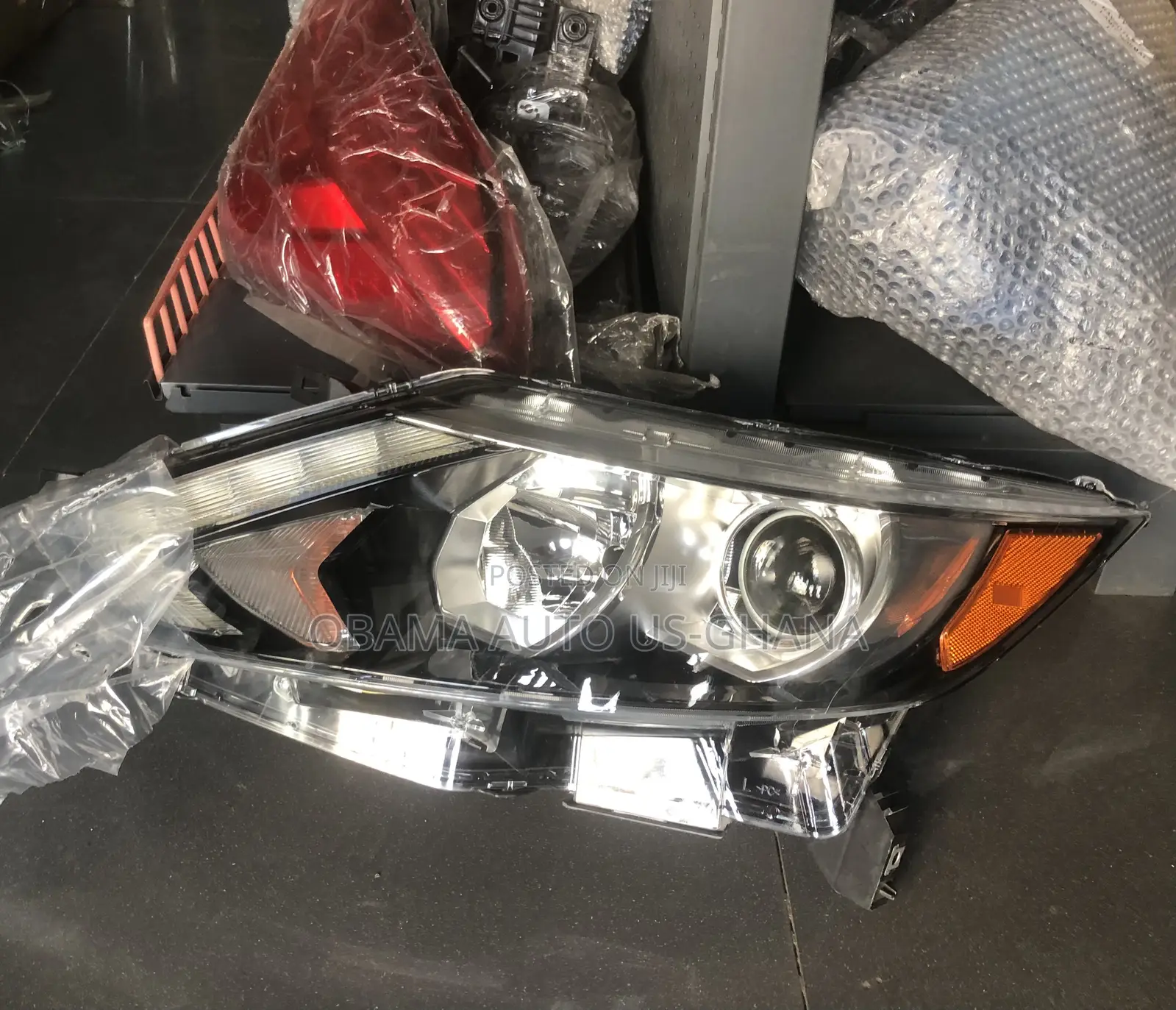 Nissan Qashqai 2014 2015 2016 2017 2018 Headlight / Head Light