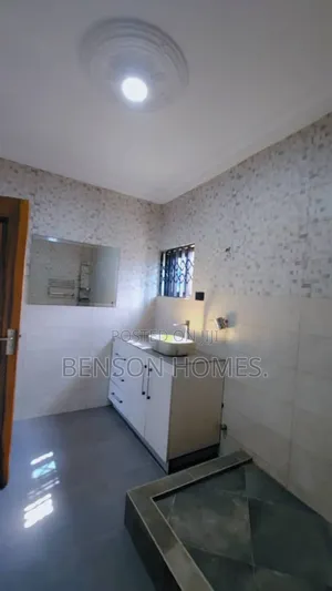 2bdrm Duplex in Haatso for rent