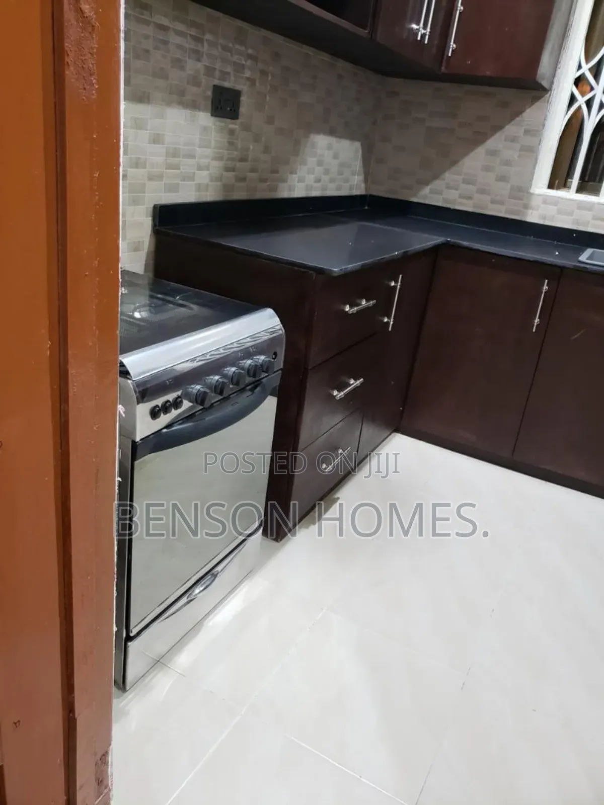 2bdrm Duplex in Haatso for rent