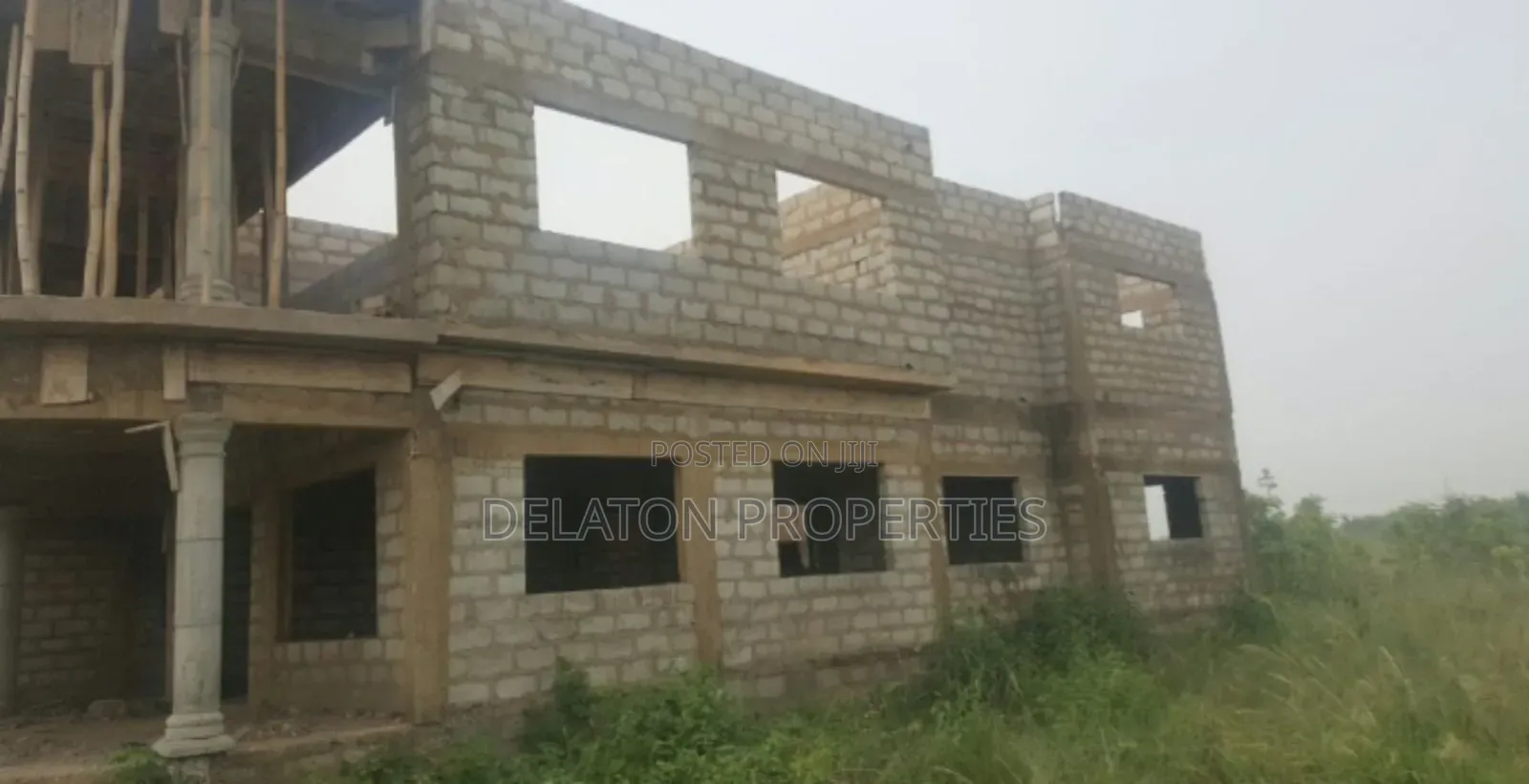 6bdrm House in Tema Metropolitan for sale