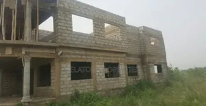 6bdrm House in Tema Metropolitan for sale