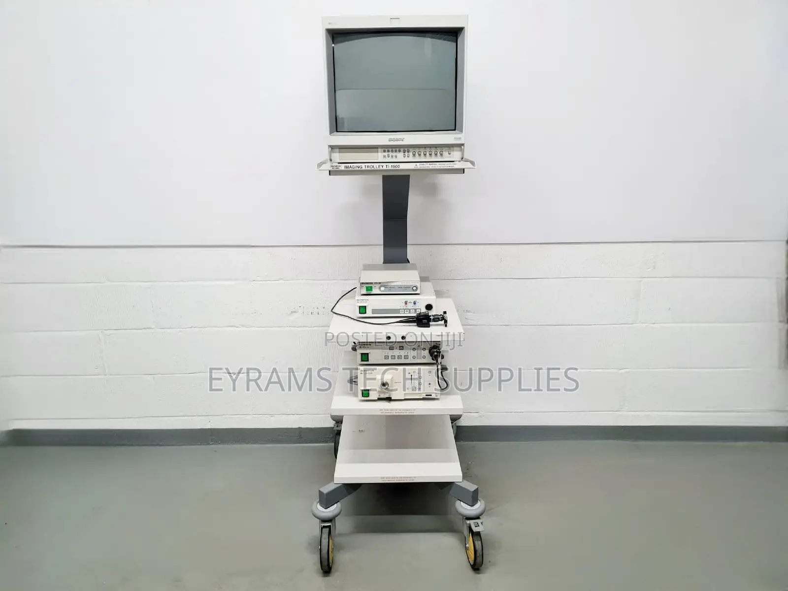 Olympus Model CLV-S20 Endoscopy System W/ Sony PVM-205md Lab