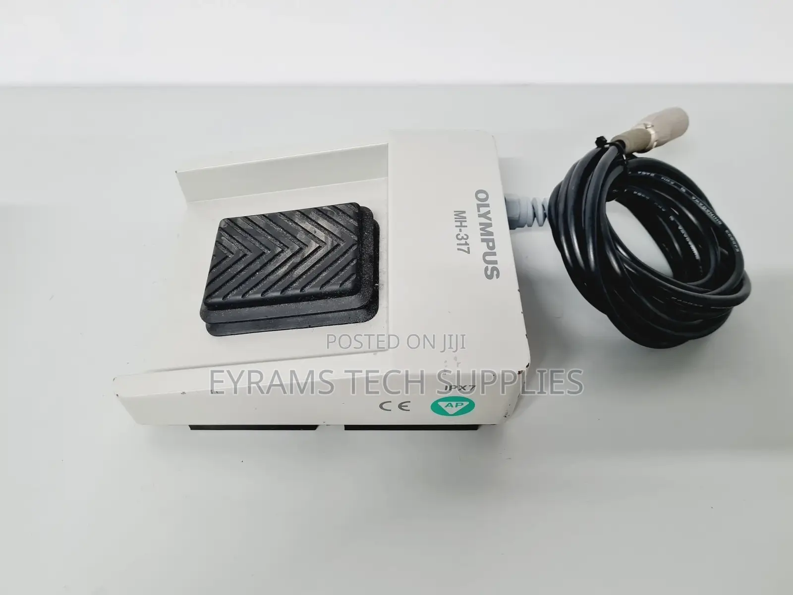Olympus Model CLV-S20 Endoscopy System W/ Sony PVM-205md Lab