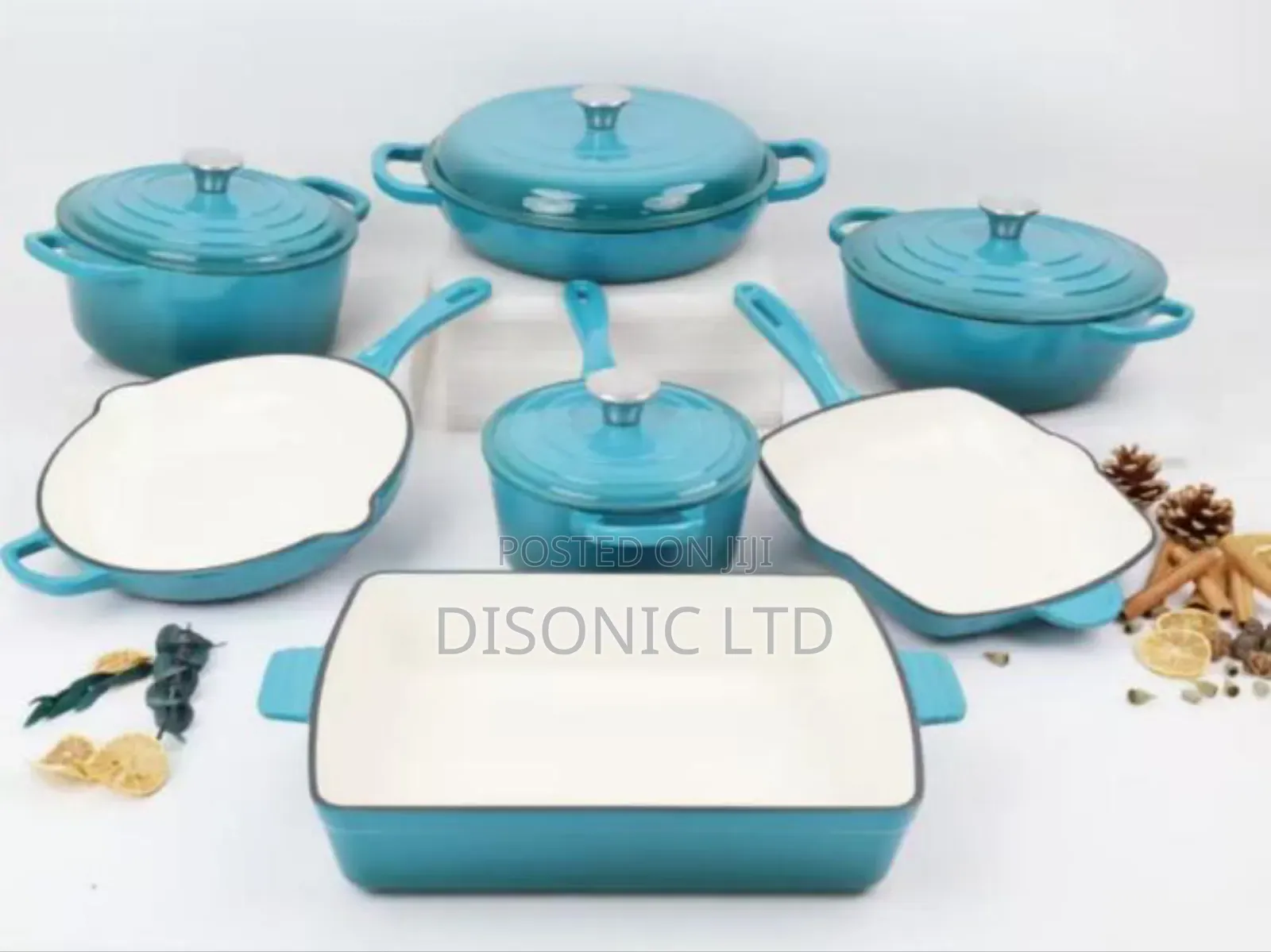7 Pieces Cast Iron Cookware Set