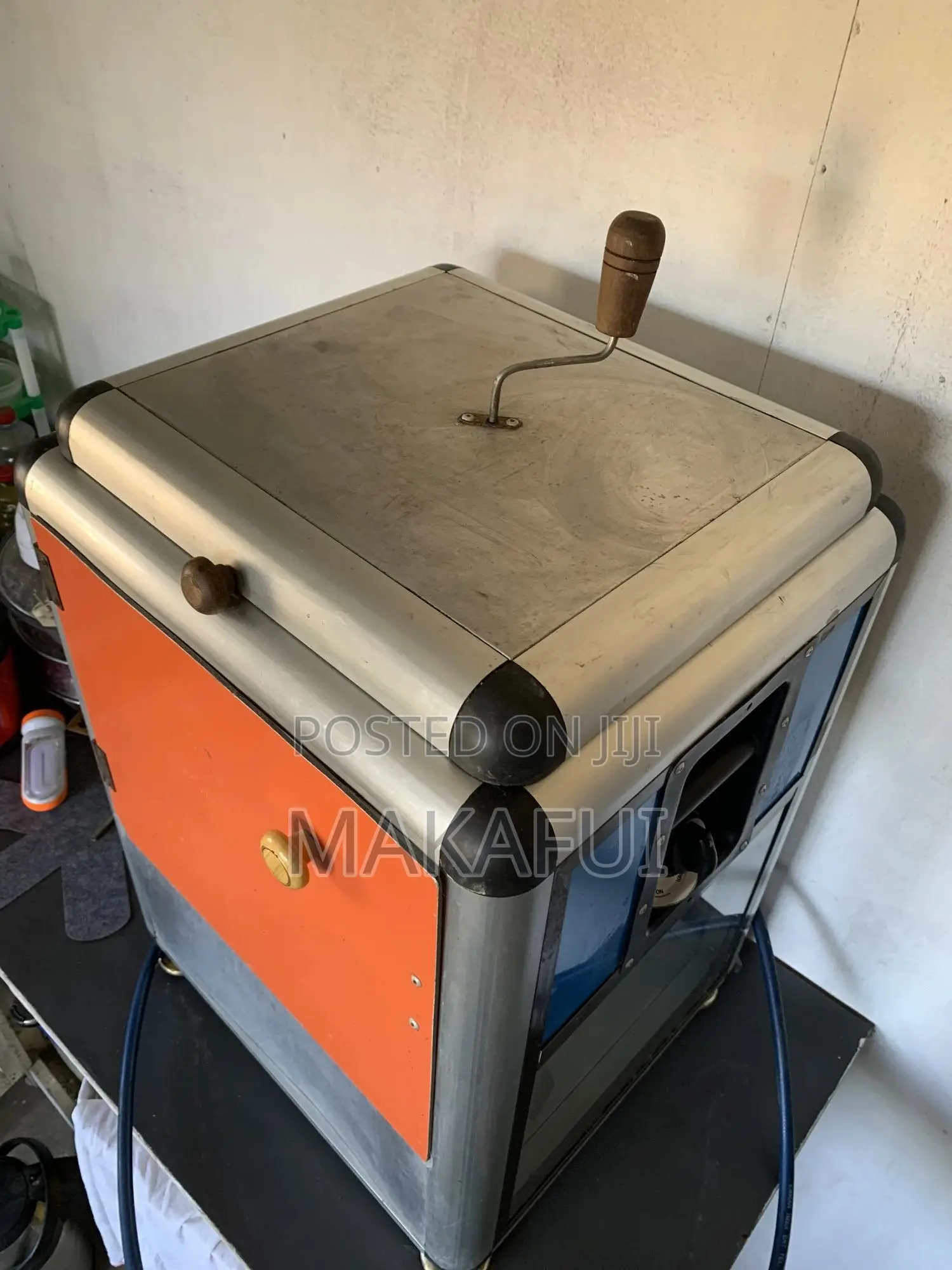 Popcorn Machine