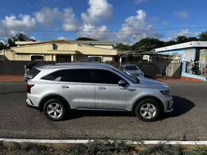 Kia Sorento LX 2021 Gray