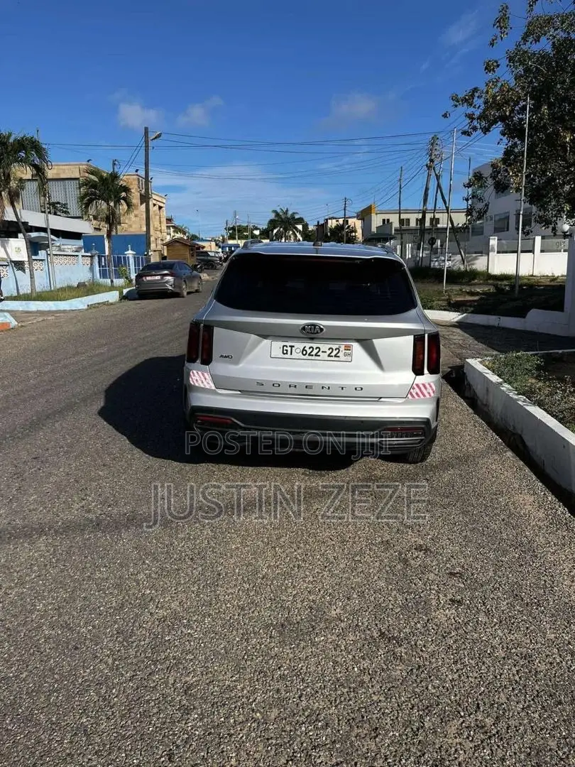 Kia Sorento LX 2021 Gray