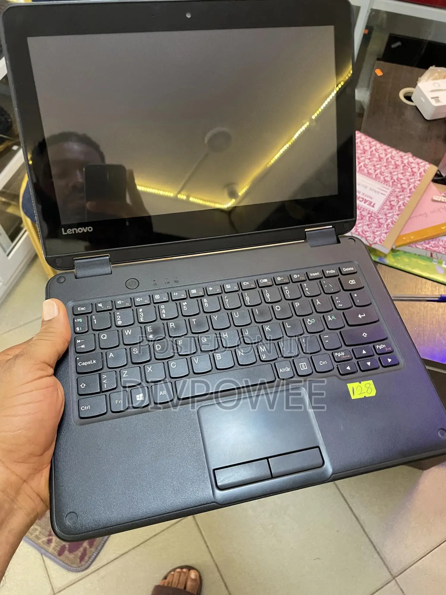 Laptop Lenovo Yoga 11e 4GB Intel SSD 128GB