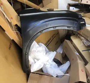 Mitsubishi Outlander 2023 Fender