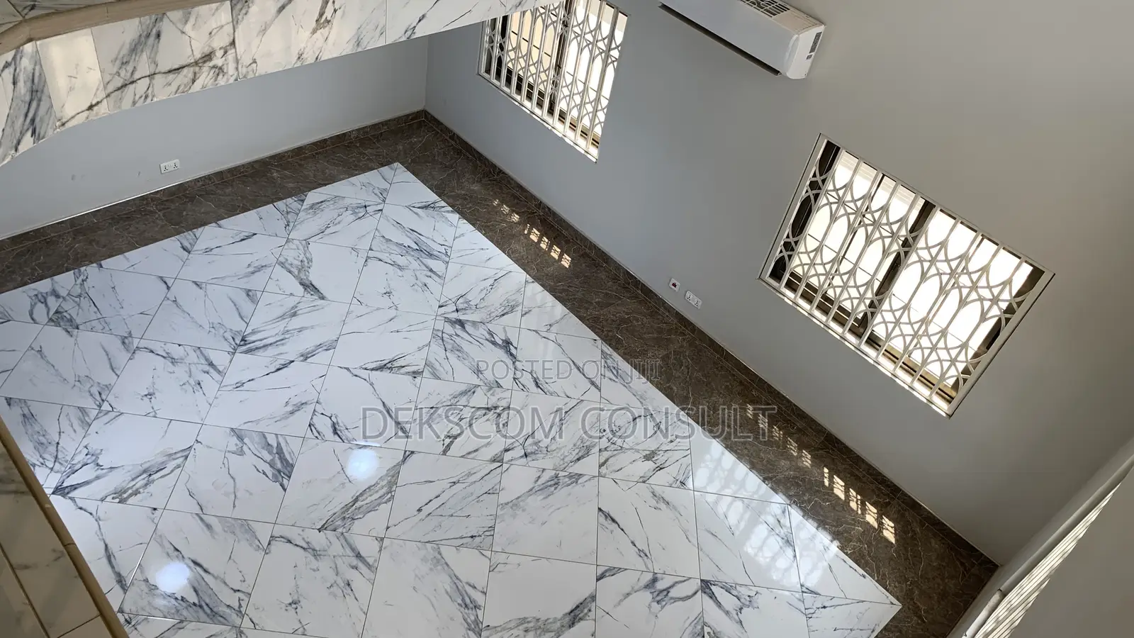 4bdrm House in Adenta for sale