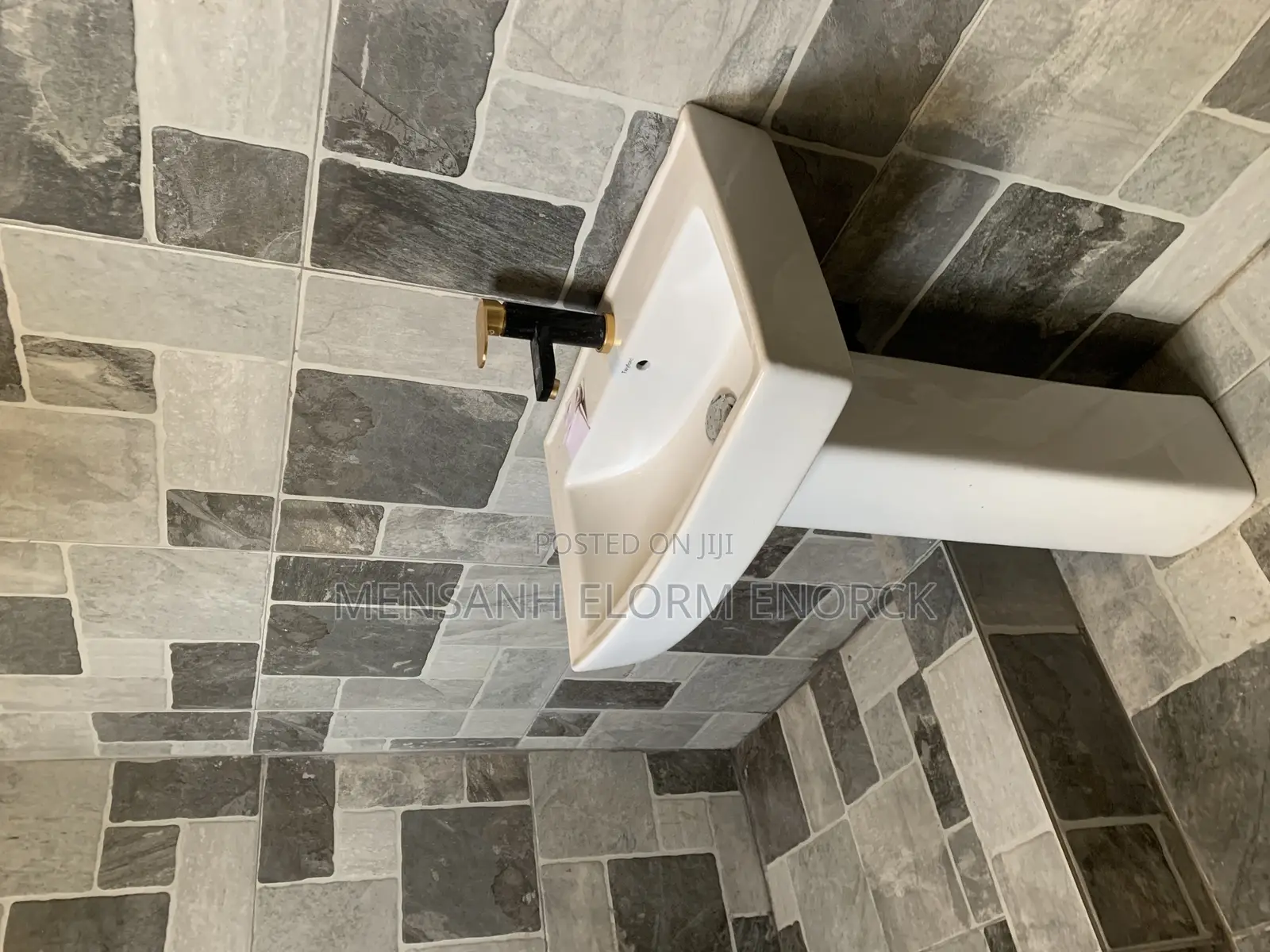Tiles Service