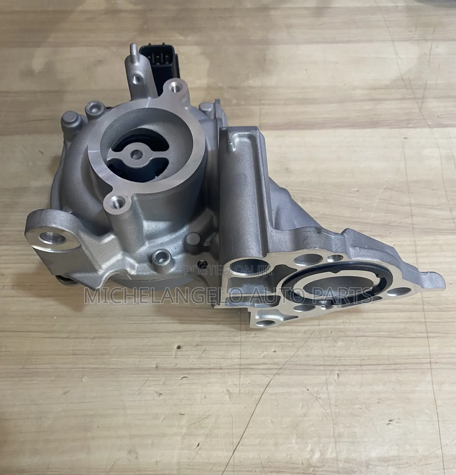 Complete Water Pump Toyota Corolla 2020 - 2024 Electronics