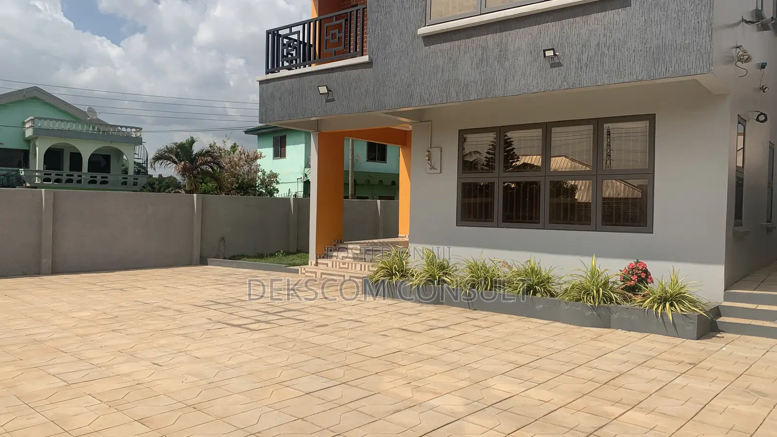 4bdrm House in North Legon for sale