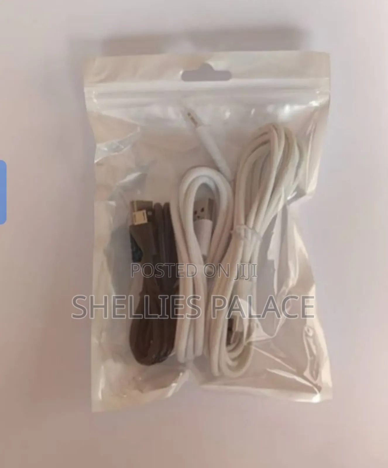 Three in One Charger Cable Consisting iPhone, Android