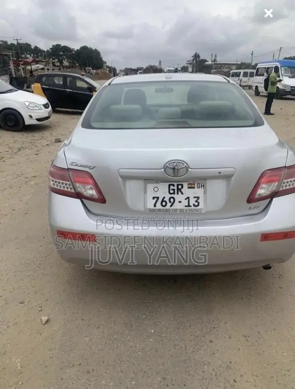 Toyota Camry LE 4dr Sedan (2.4L 4cyl 5A) 2009 Silver