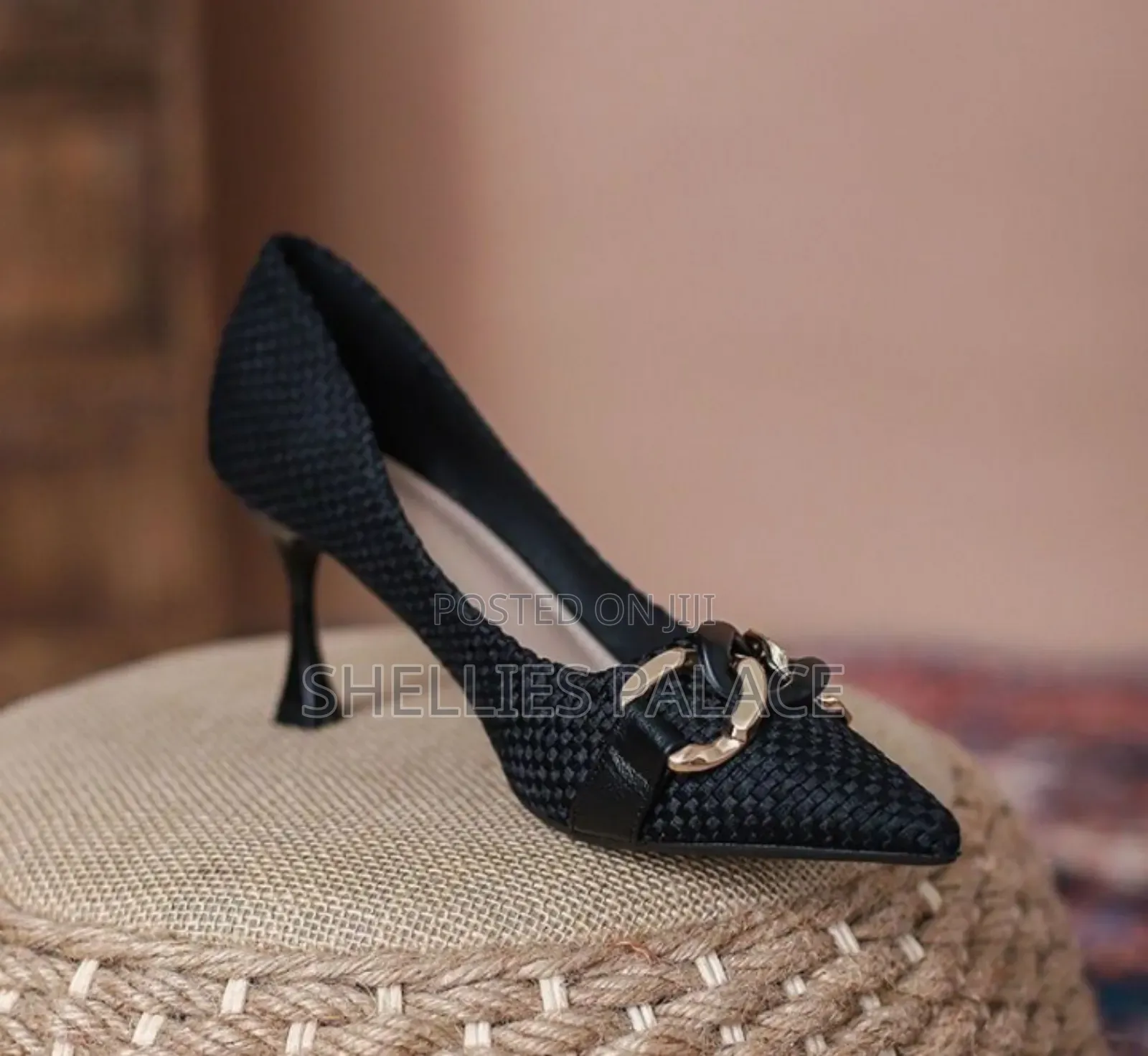 New Women Breathable Shoes