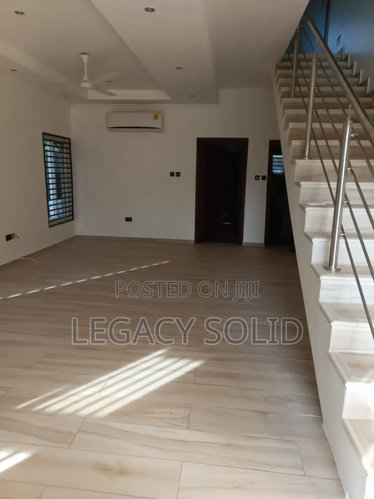 3bdrm Duplex in Legacy Solid Real, Tseaddo for rent