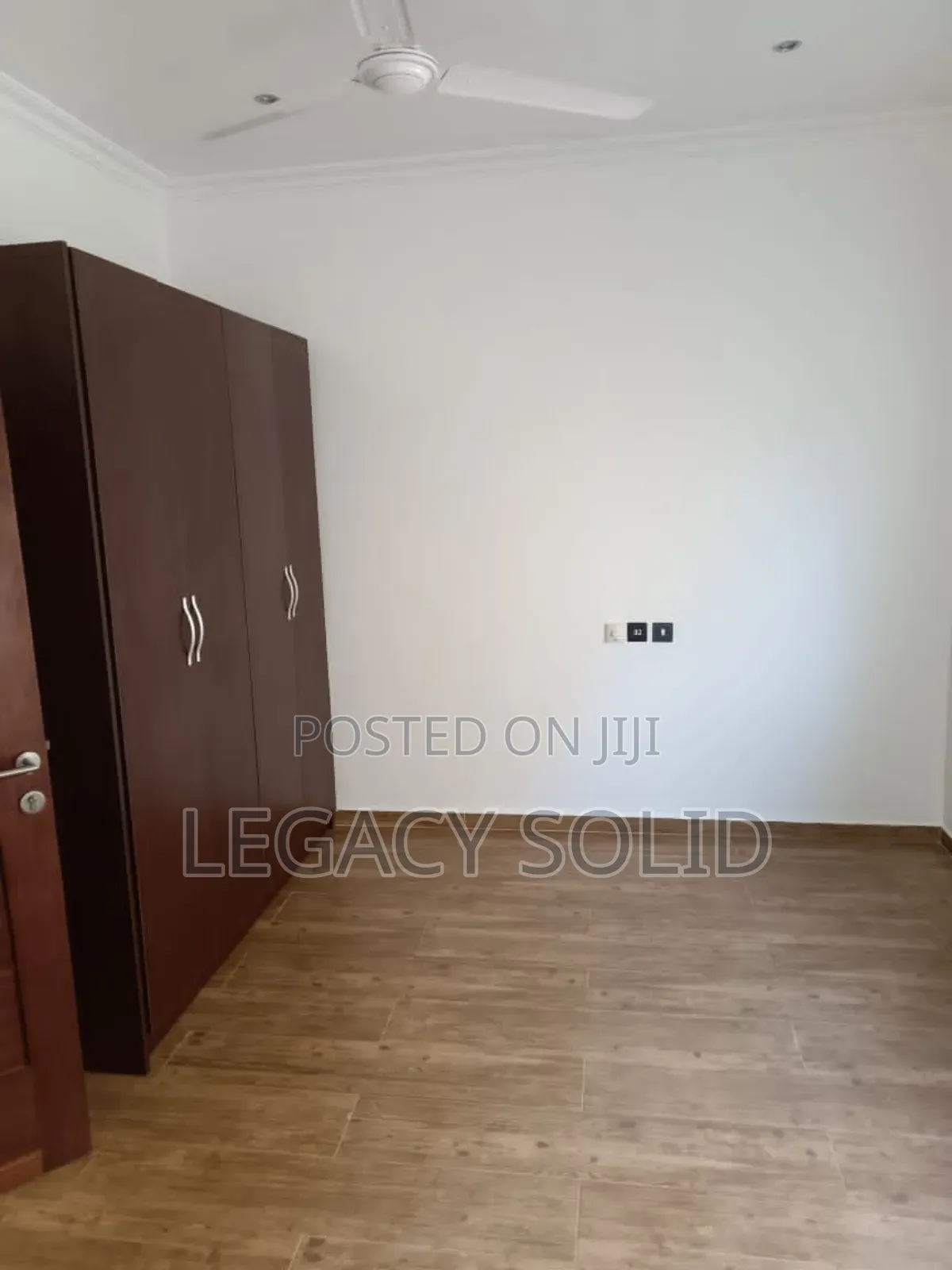 3bdrm Duplex in Legacy Solid Real, Tseaddo for rent