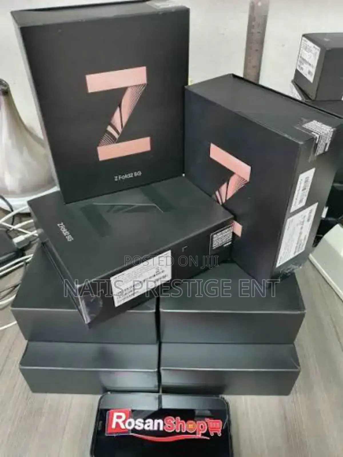 New Samsung Galaxy Z Fold 2 256 GB Black