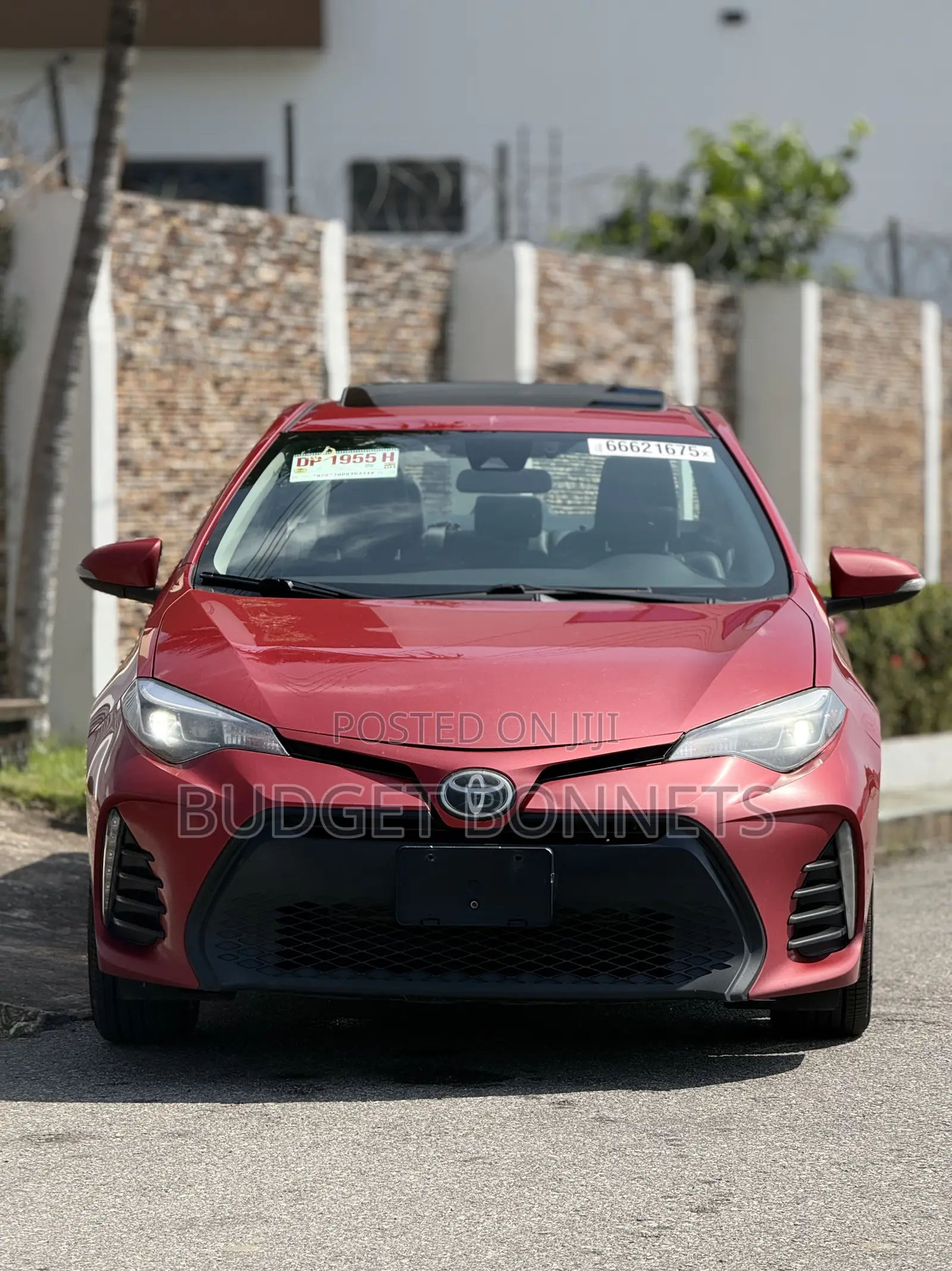 Toyota Corolla SE 4dr Sedan (1.8L 4cyl CVT) 2017 Red