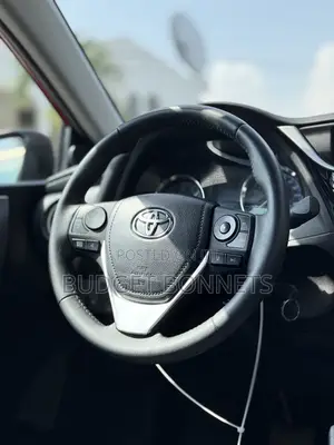 Toyota Corolla SE 4dr Sedan (1.8L 4cyl CVT) 2017 Red