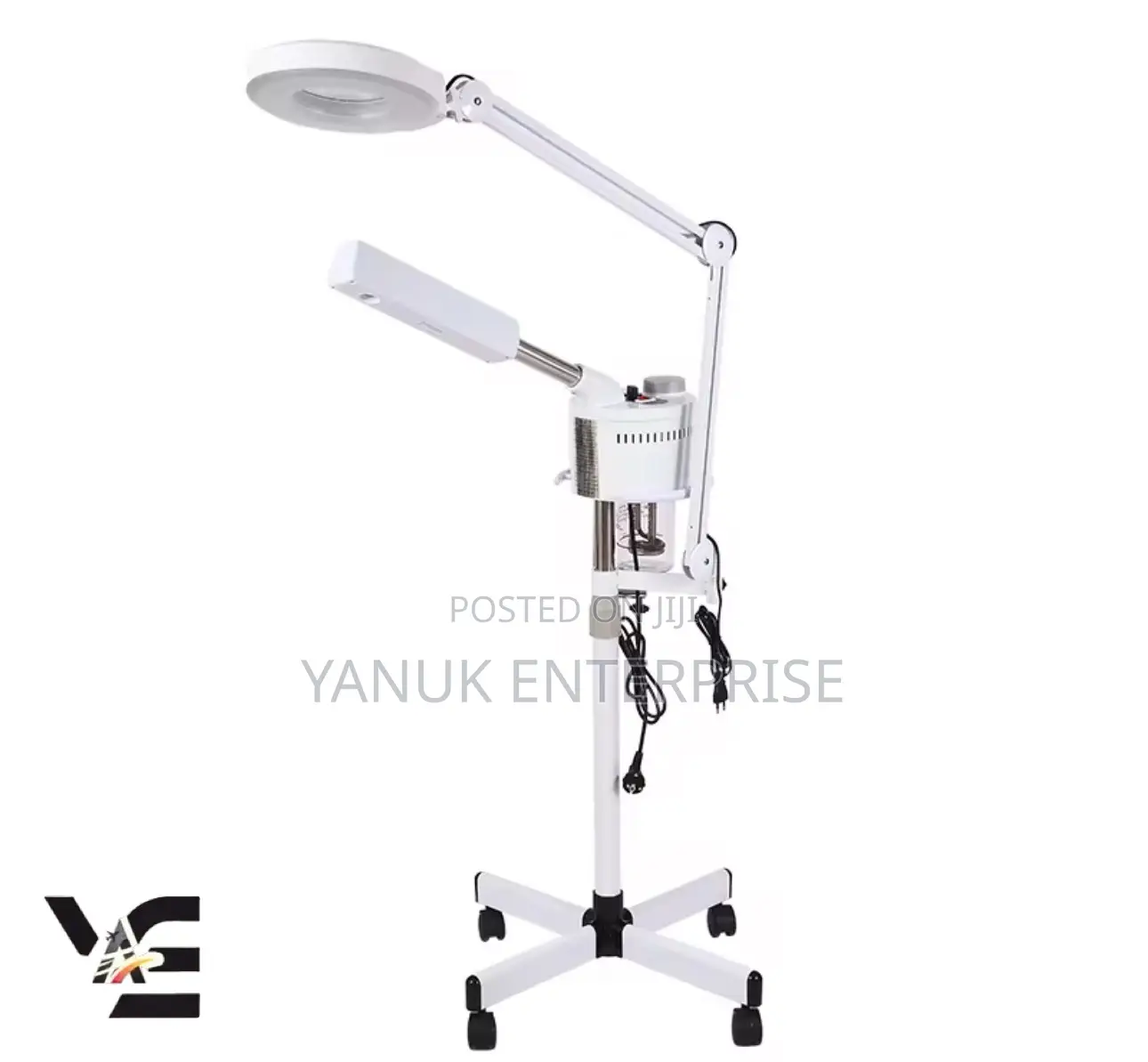 Facial Steamer With Magnifying Lamp