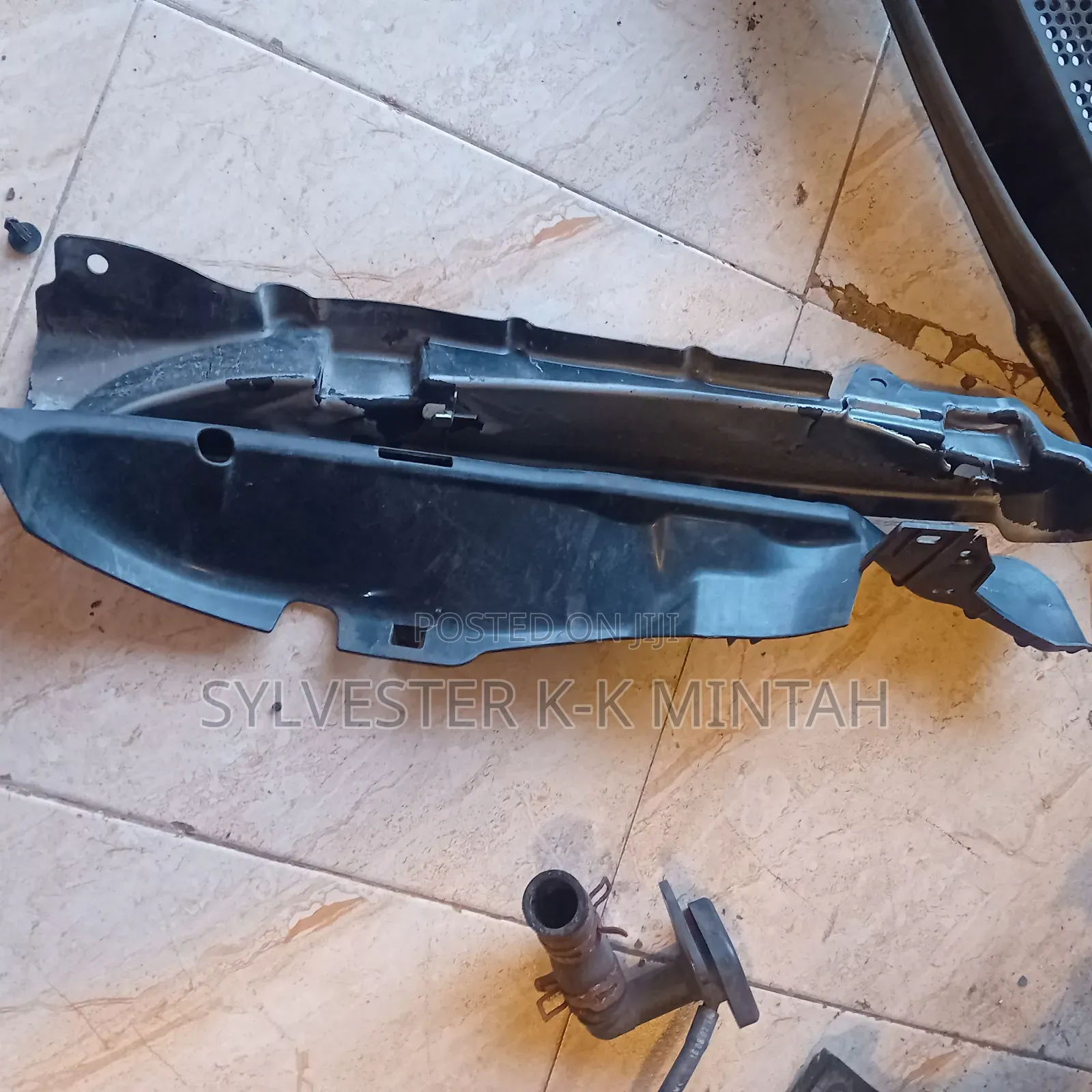 Civic 08-11 Fender Plastic