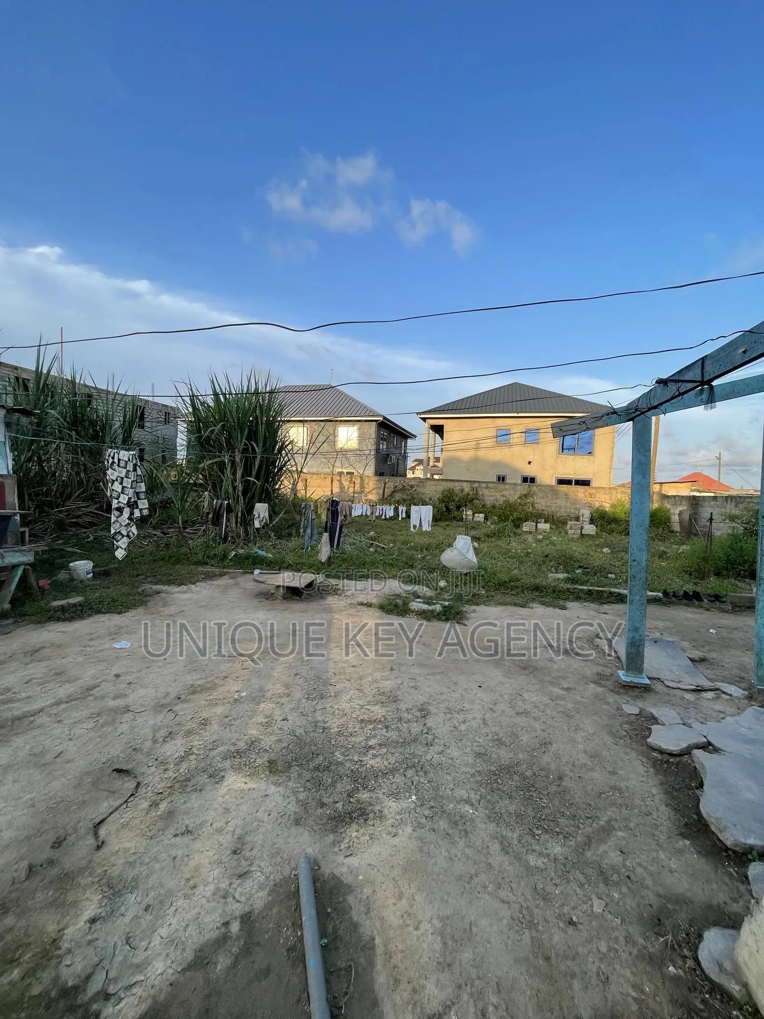 70/100 Plot of Land for Sale
