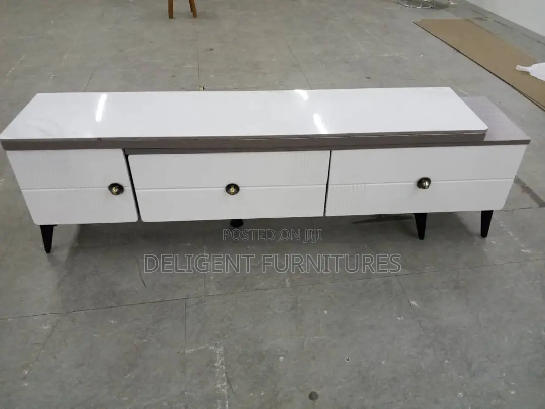 Extendable Tv Stand (Payment on Delivery)