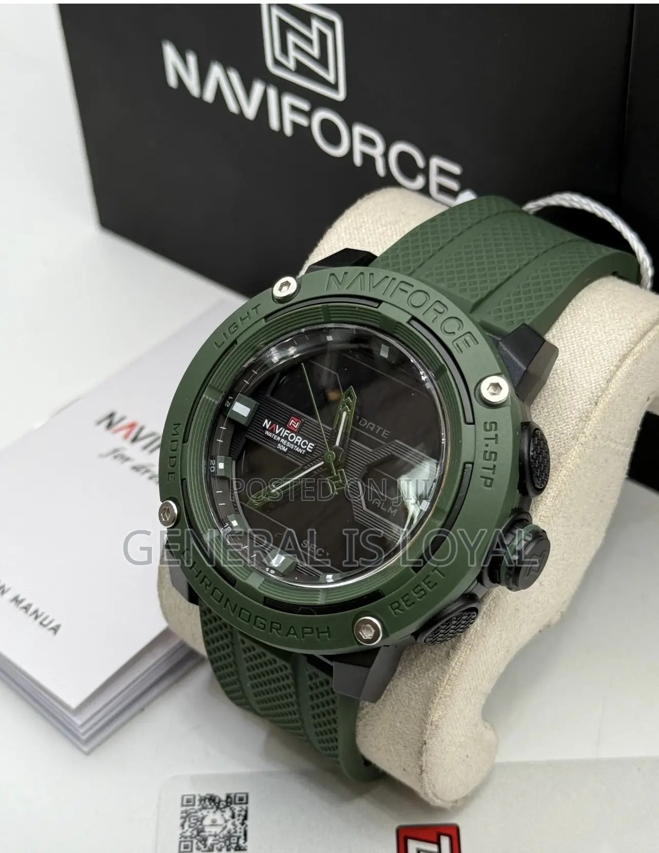 Naviforce Digital And Analog Waterproof Men’S Rubber Strapwatch