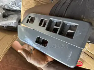 Voxy Switch Case