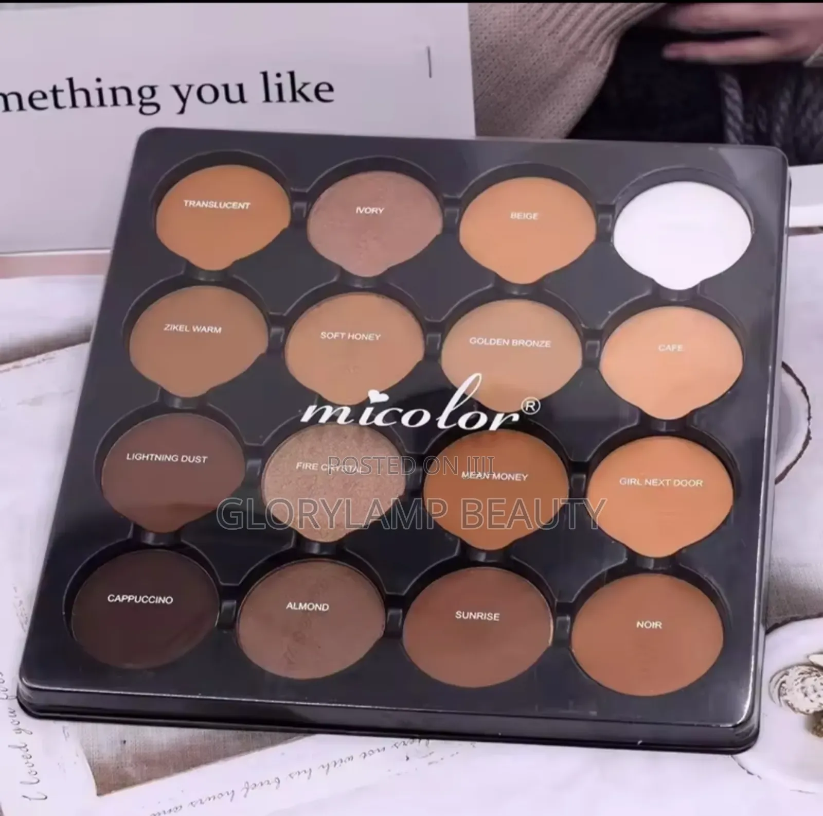 Micolor 16-color Contour Highlight Powder Palette With Cosmetic Brush