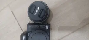 Canon M50 Mark II Mirrorless With 15 - 45mm Lens