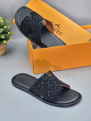 Versace,Hermes,Zara Balenciaga Slippers ( More Brands Available)
