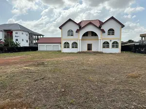 7bdrm House in Adjiringanor, Ability for sale