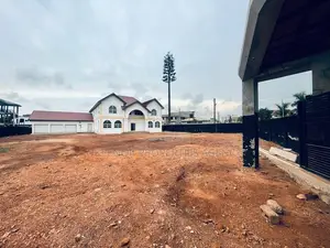 7bdrm House in Adjiringanor, Ability for sale