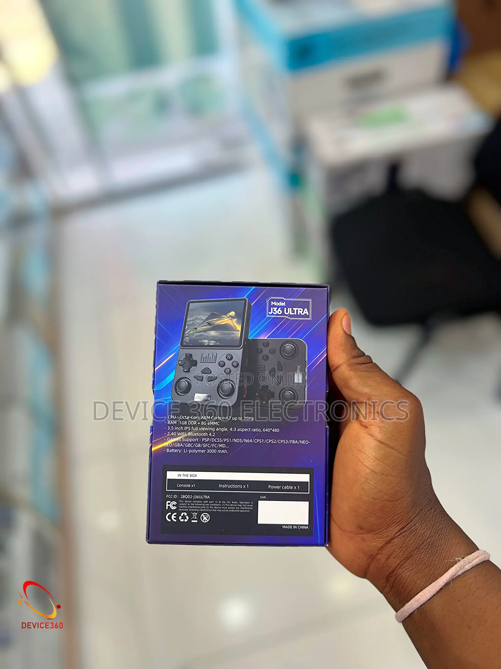 J36. Ultra Online Gaming Handheld Console