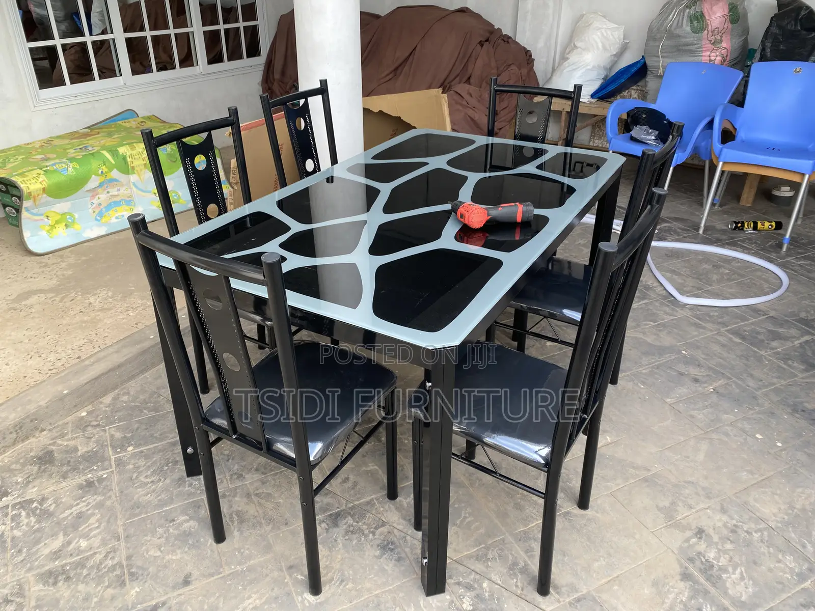 Dining Table With 6chairs