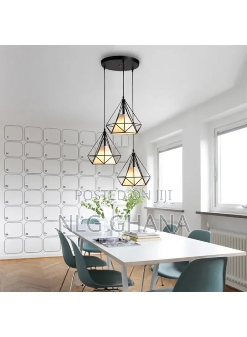 3 Heads Diamond Shape Hollow Iron Pendant Lamp Ceiling Light. Tvx11399