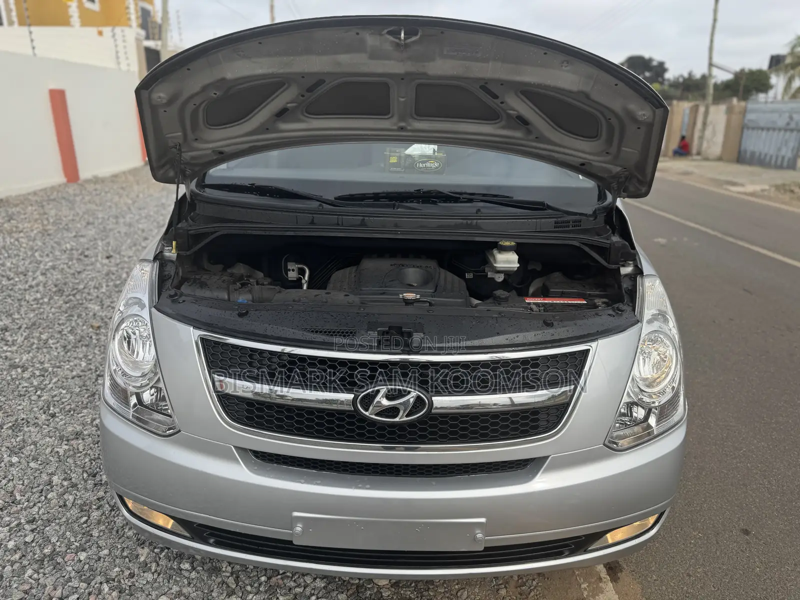 Hyundai Starex 2015 Silver