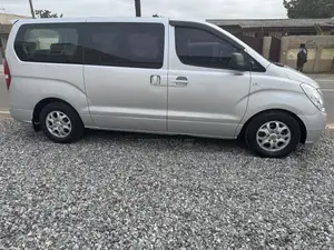 Hyundai Starex 2015 Silver