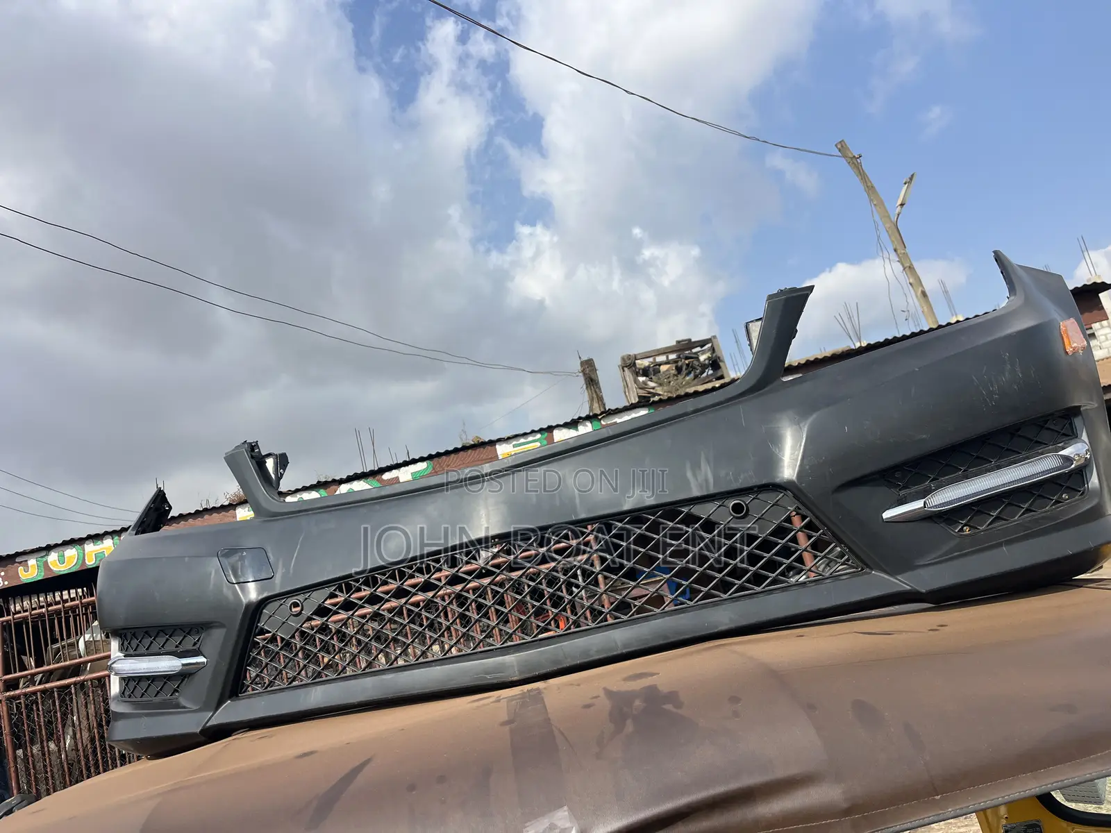 Mercedes Benz C250 Bumper