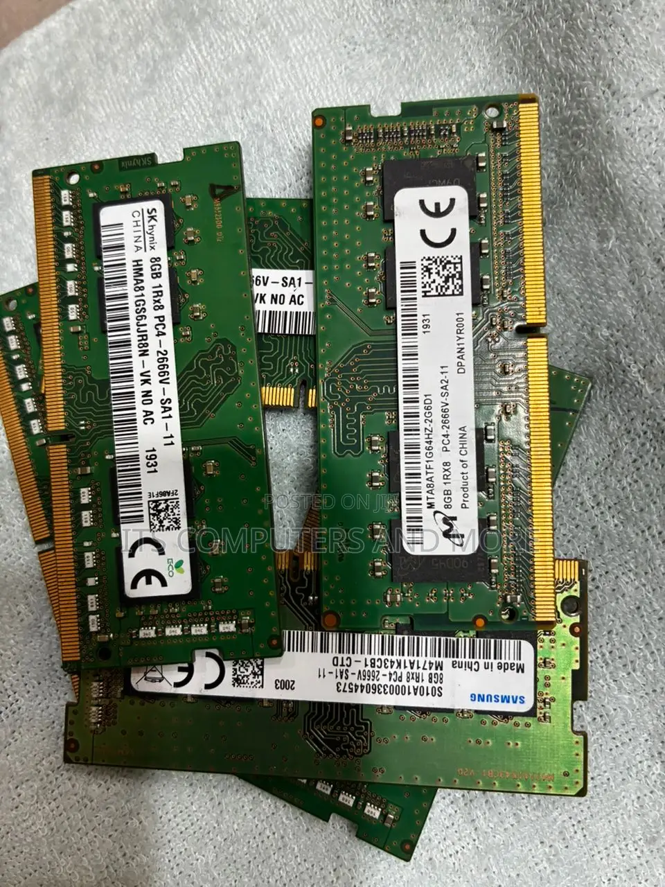 8gb Pc4/Ddr4 Ram Pullout